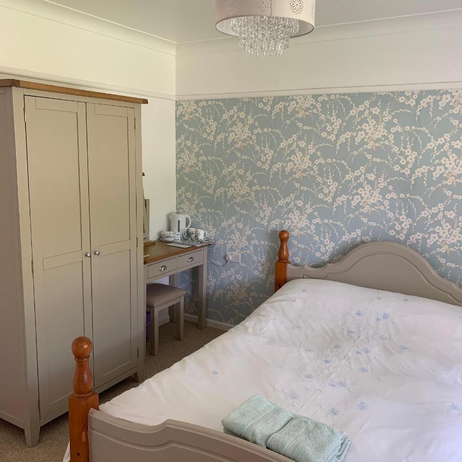 Bed and Breakfast Nettle Bank Lyme Regis Exterior foto